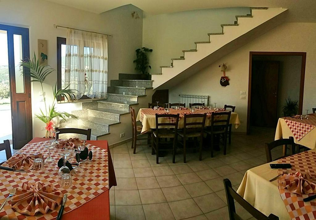 Вилла Agriturismo Le Pagliere Da Valentino Villa Santa Maria  Экстерьер фото