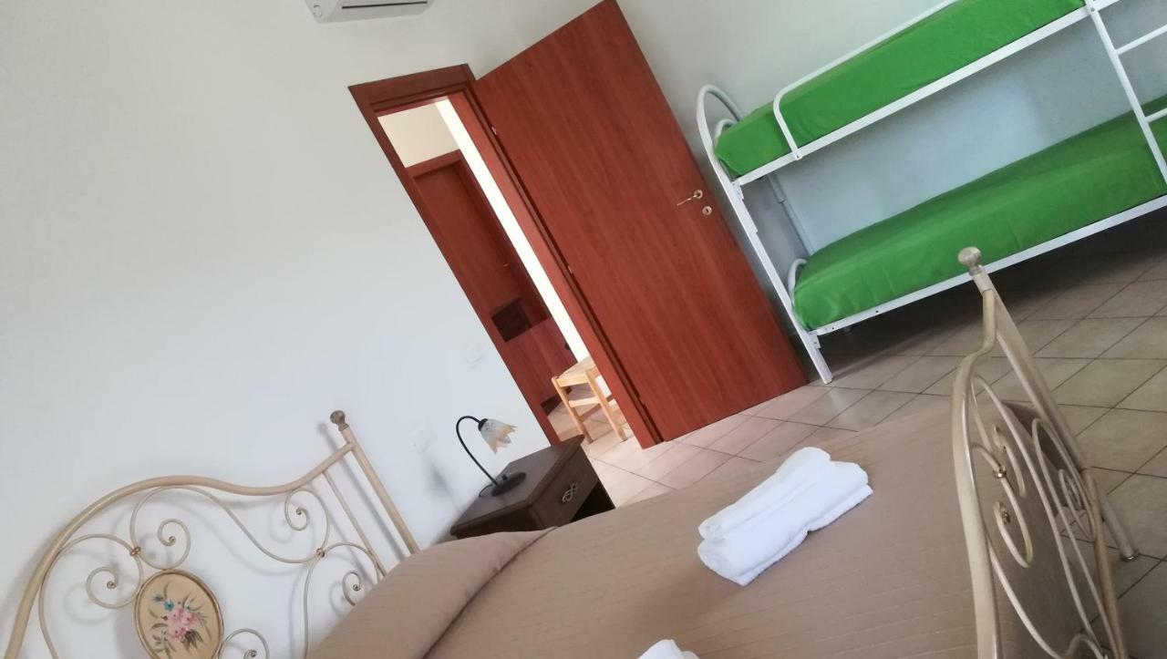 Вилла Agriturismo Le Pagliere Da Valentino Villa Santa Maria  Экстерьер фото